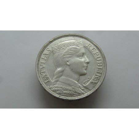 latvia-5-lati-1931