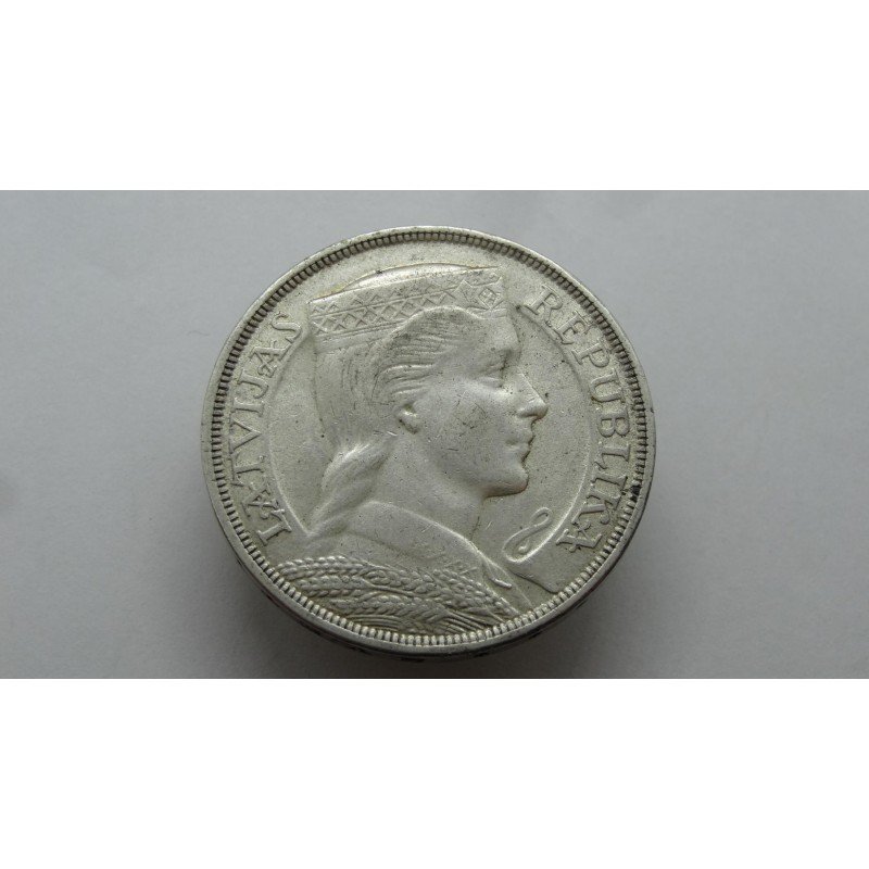 latvia-5-lati-1932 latvia-5-lati-1932