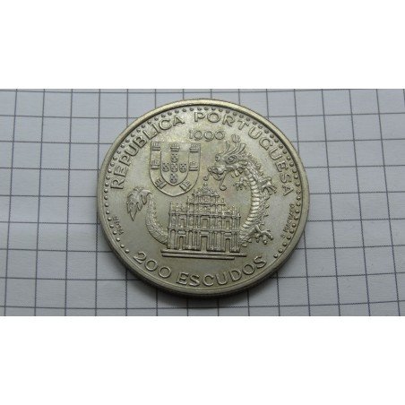 portugal-200-escudos-1996